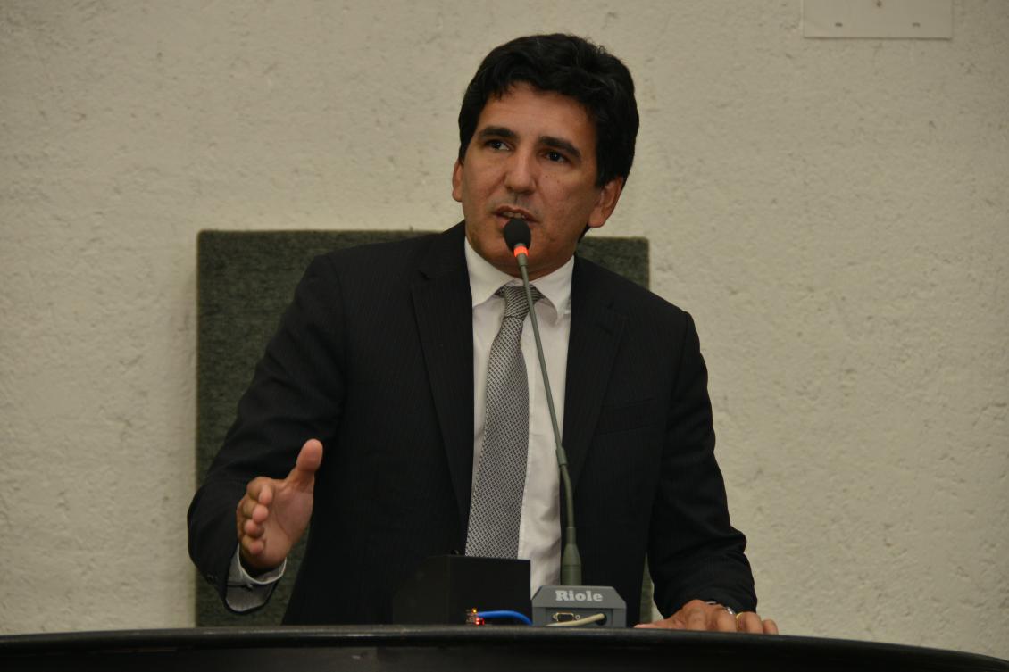 Deputado relatou dificuldades no acesso de servidores