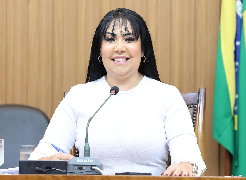 Proposta é de autoria da deputada Professora Janad Valcari Proposta é de autoria da deputada Professora Janad Valcari