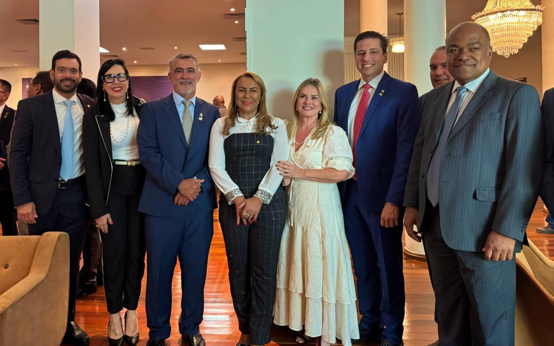 Amélio e Olyntho com Tia Ju (RJ), presidente da UNALE