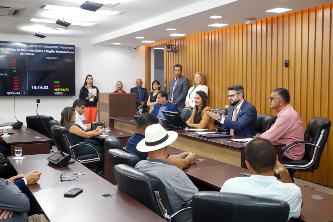 Primeira audiência pública trouxe soluções para os moradores dos 21 municípios Primeira audiência pública trouxe soluções para os moradores dos 21 municípios