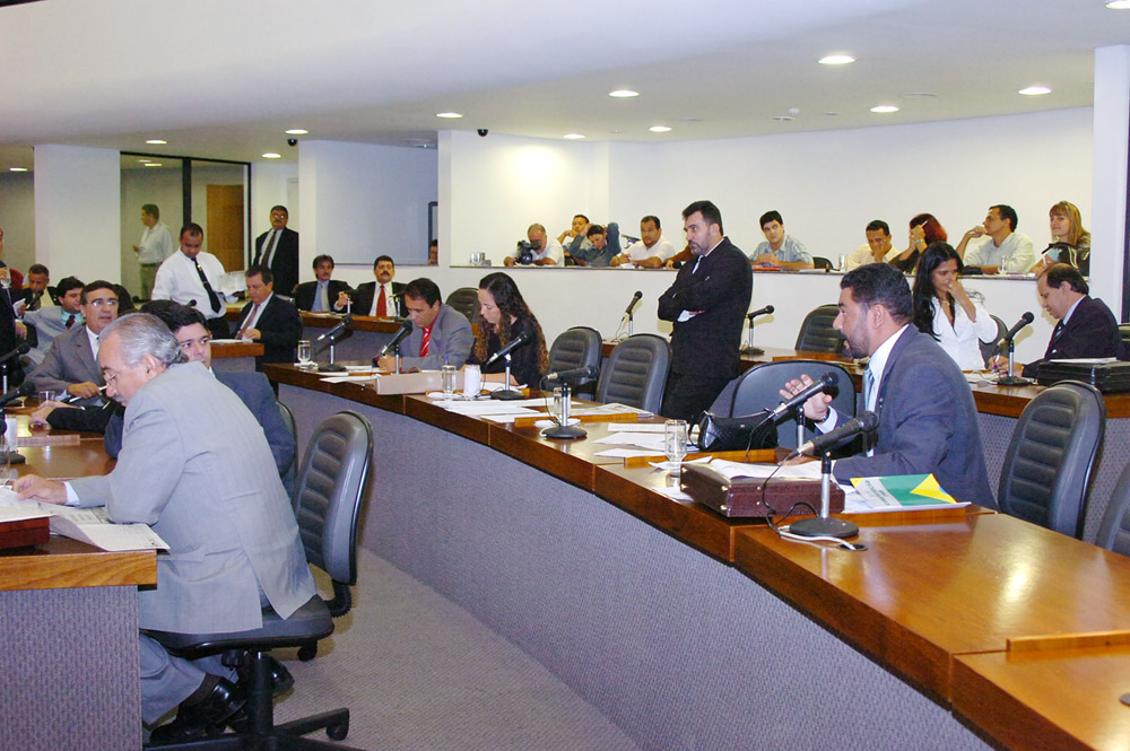 Deputados em plenário Deputados em plenário
