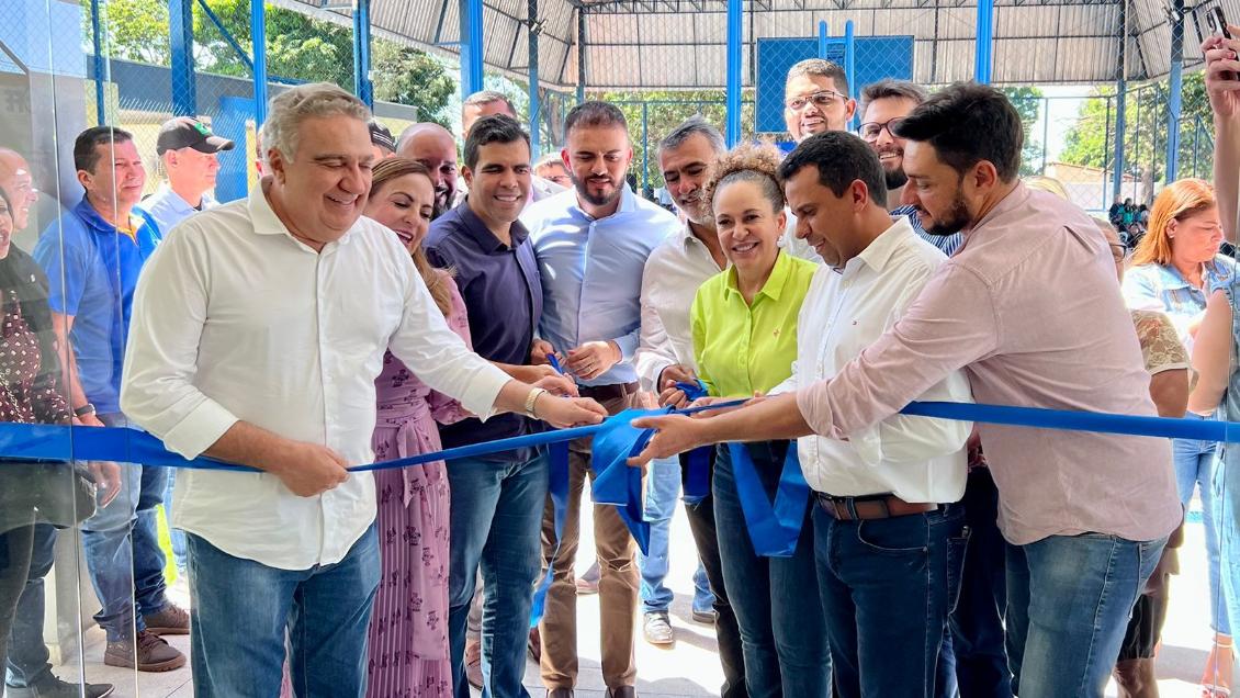 Governo do Tocantins inaugurou obras de dois Centros de Ensino Médio com investimento de R$ 4 mi.