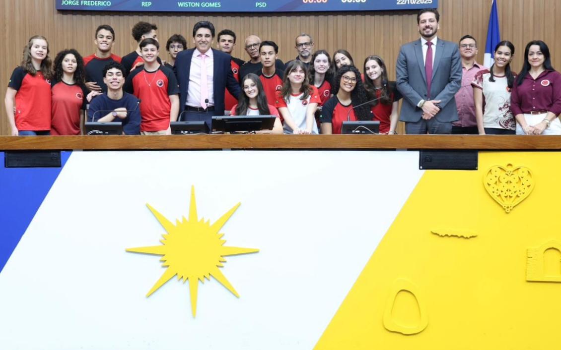 A visita despertou curiosidade e entusiasmo entre os alunos A visita despertou curiosidade e entusiasmo entre os alunos