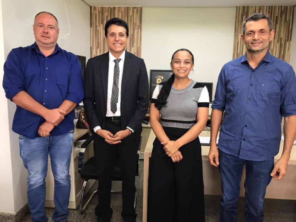 Prefeitos da base política de Nilton Franco estão em BSB Prefeitos da base política de Nilton Franco estão em BSB