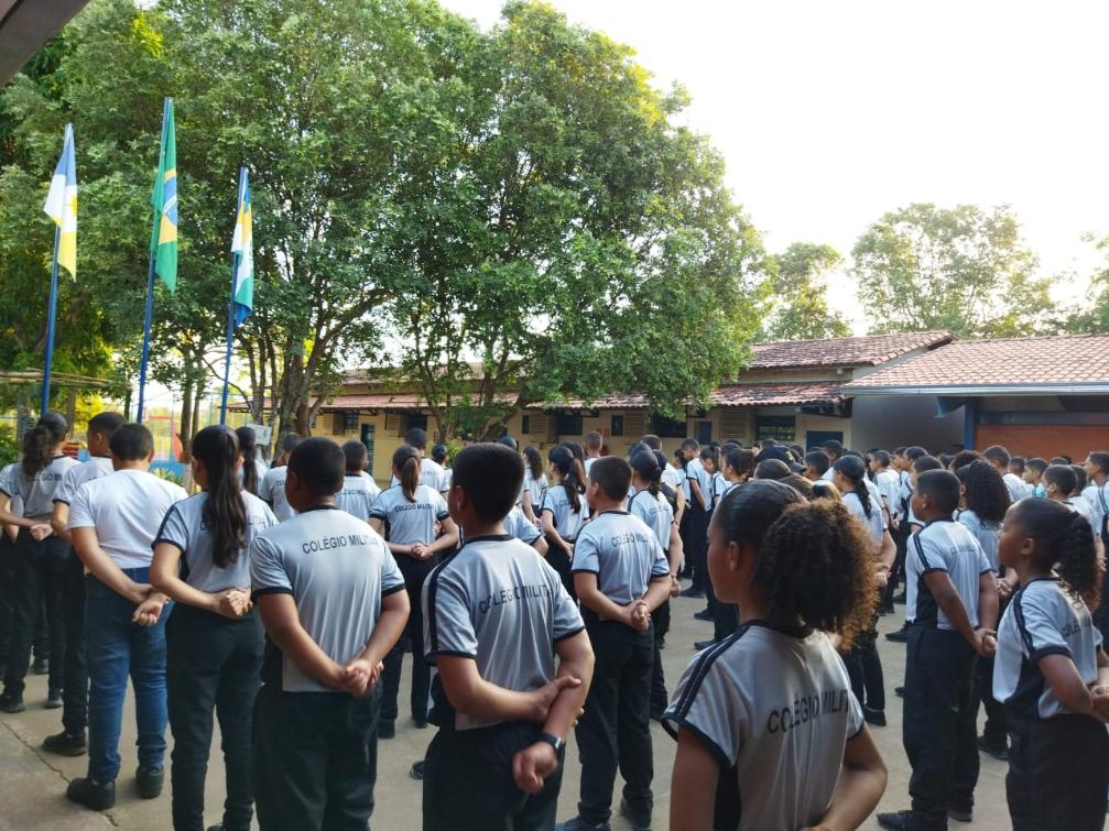 Alteração da nomenclatura de Colégio Estadual para Colégio Militar foi solicitada em 2023. Alteração da nomenclatura de Colégio Estadual para Colégio Militar foi solicitada em 2023.
