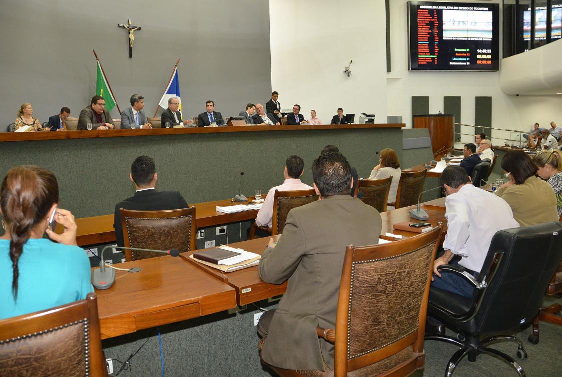 Deputados questionam metodologia de arrecadação de tributos do Estado