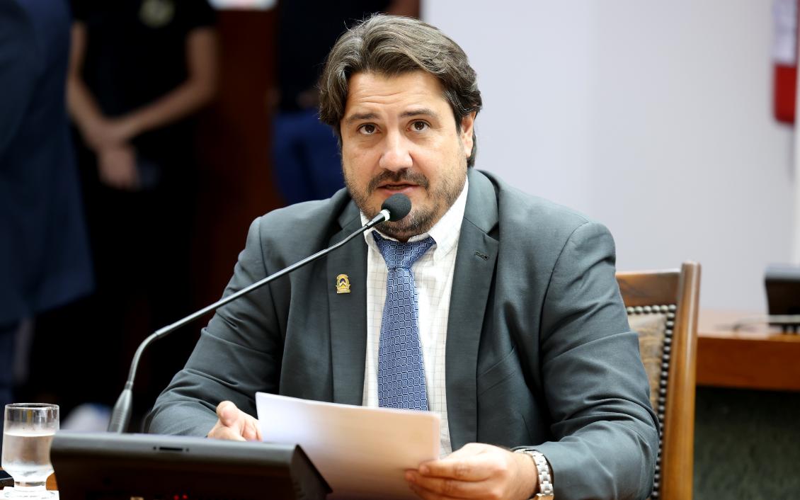 Proposta de Eduardo Fortes trata da participação de agricultores familiares nos créditos de carbono Proposta de Eduardo Fortes trata da participação de agricultores familiares nos créditos de carbono