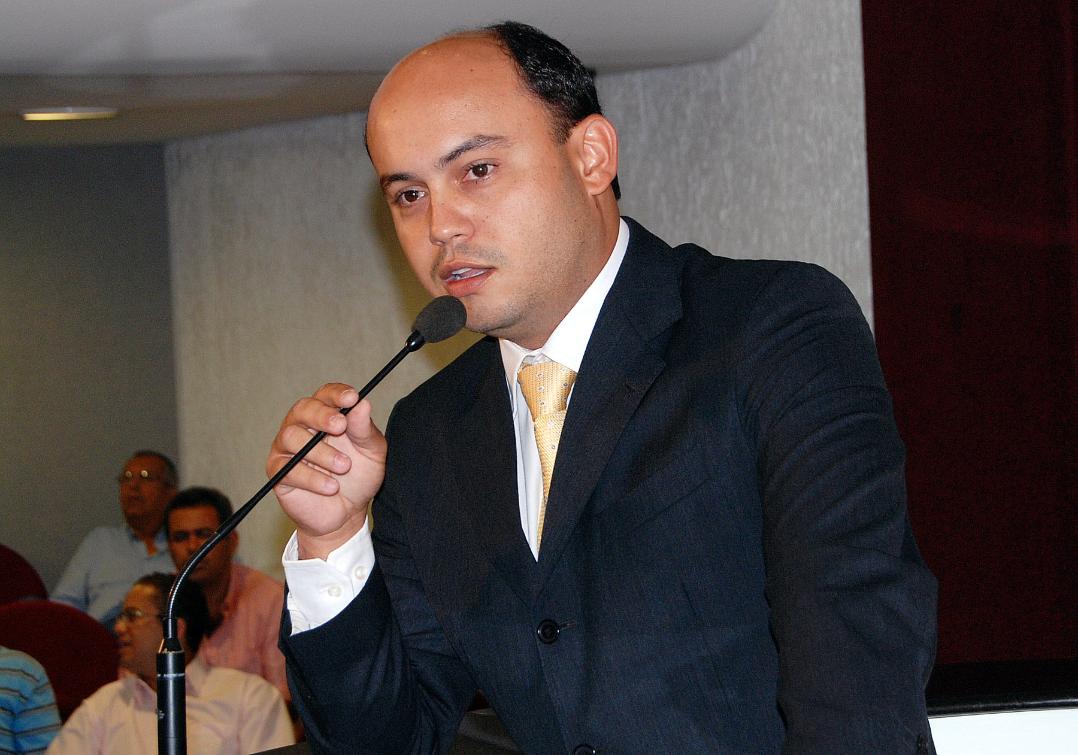Deputado Sandoval Cardoso (PMDB)