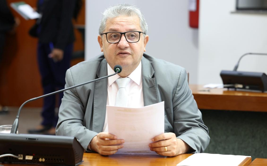 Para Jair Farias, a propositura estabelece prazos razoáveis para a realização de consultas e exames Para Jair Farias, a propositura estabelece prazos razoáveis para a realização de consultas e exames