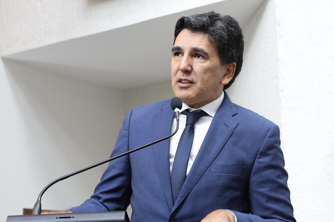 Geo cobra andamento do pedido de impeachment do governador afastado, Wanderlei Barbosa.