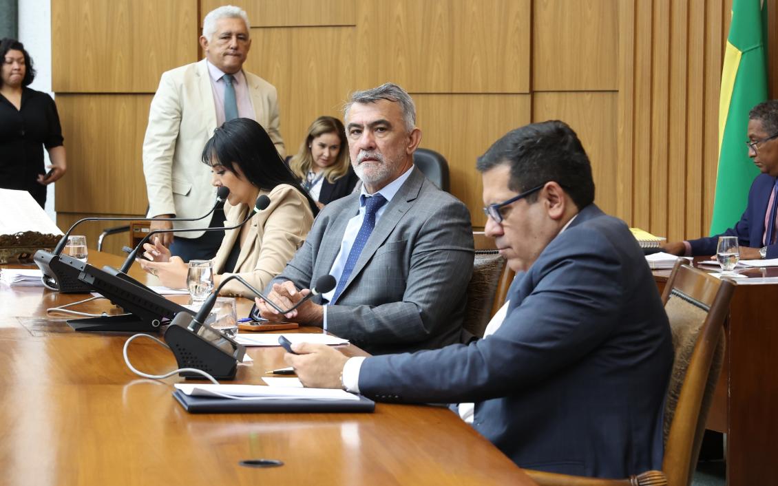 MP dispõe sobre a estruturação, coordenação e promoção da restauração de ecossistemas nativos MP dispõe sobre a estruturação, coordenação e promoção da restauração de ecossistemas nativos