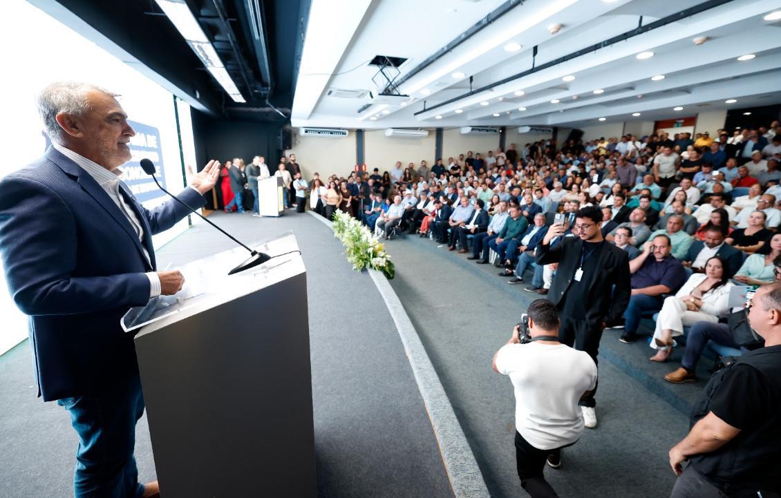 A cerimônia marcou a última etapa do Programa de Fortalecimento da Economia e Geração de Emprego.