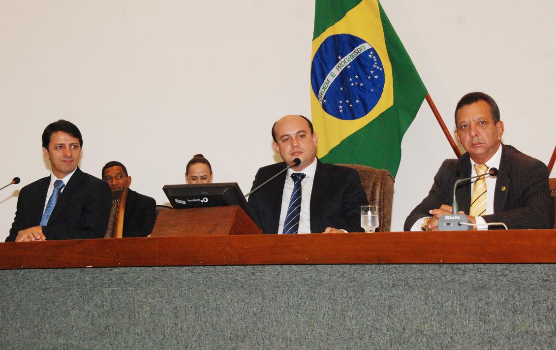 Deputados aprovam requerimentos sobre aplicações do Igeprev  