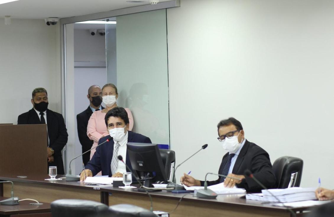 Deputado Professor Júnior Geo em reunião da Comissão Especial de Impeachment Deputado Professor Júnior Geo em reunião da Comissão Especial de Impeachment