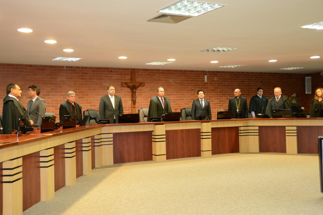 Executivo, Legislativo e Judiciário iniciam oficialmente o ano de 2016