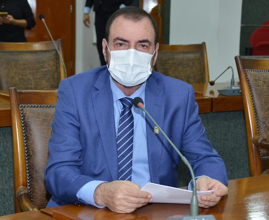 Issam Saado defende o retorno das aulas após vacinação Issam Saado defende o retorno das aulas após vacinação