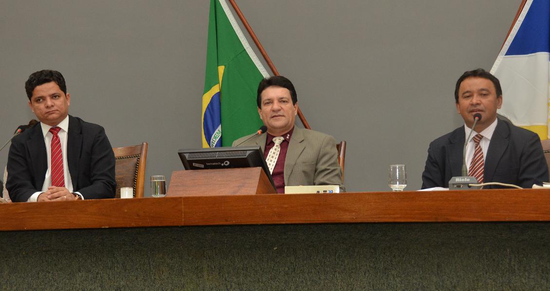 Mesa Diretora encaminha projeto do Governo do Estado para CCJ