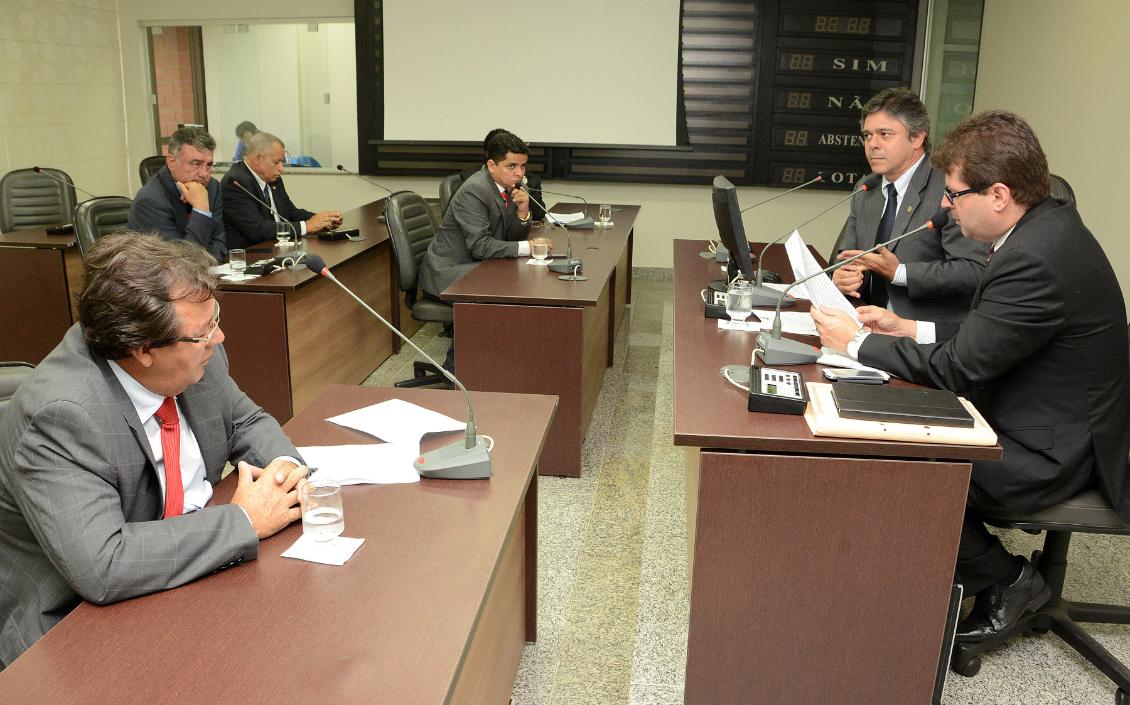 CPI da Saneatins recovoca diretores da empresa para esclarecimentos