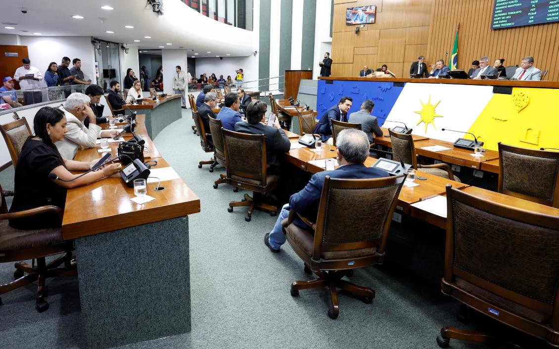 Parlamentares aprovaram MPs nº 5/2025 e nº 6/2025 do Executivo Parlamentares aprovaram MPs nº 5/2025 e nº 6/2025 do Executivo