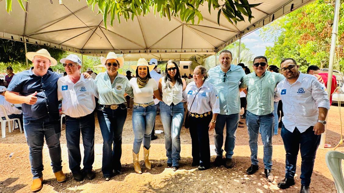 Deputada esteve ao lado de lideranças em evento que valoriza tradição e fortalece agronegócio Deputada esteve ao lado de lideranças em evento que valoriza tradição e fortalece agronegócio