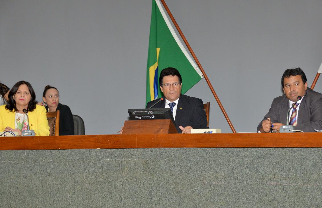Deputados aprovam recuperação de crédito 