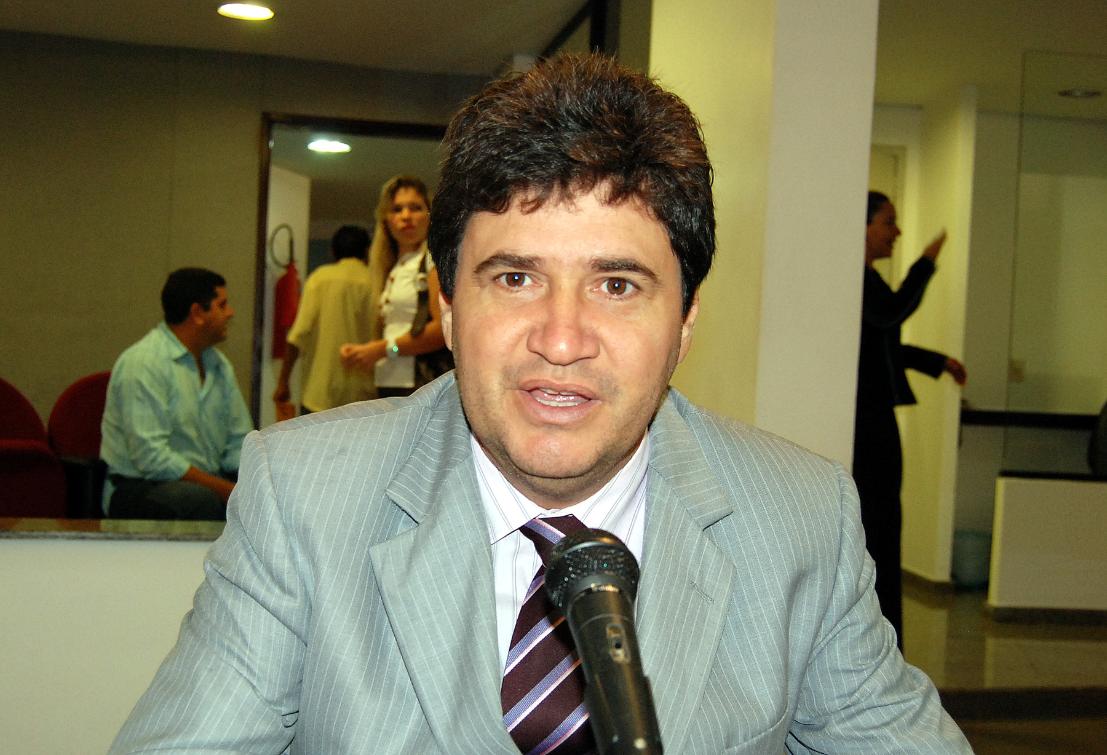 Deputado Júnior Coimbra (PMDB) Deputado Júnior Coimbra (PMDB)
