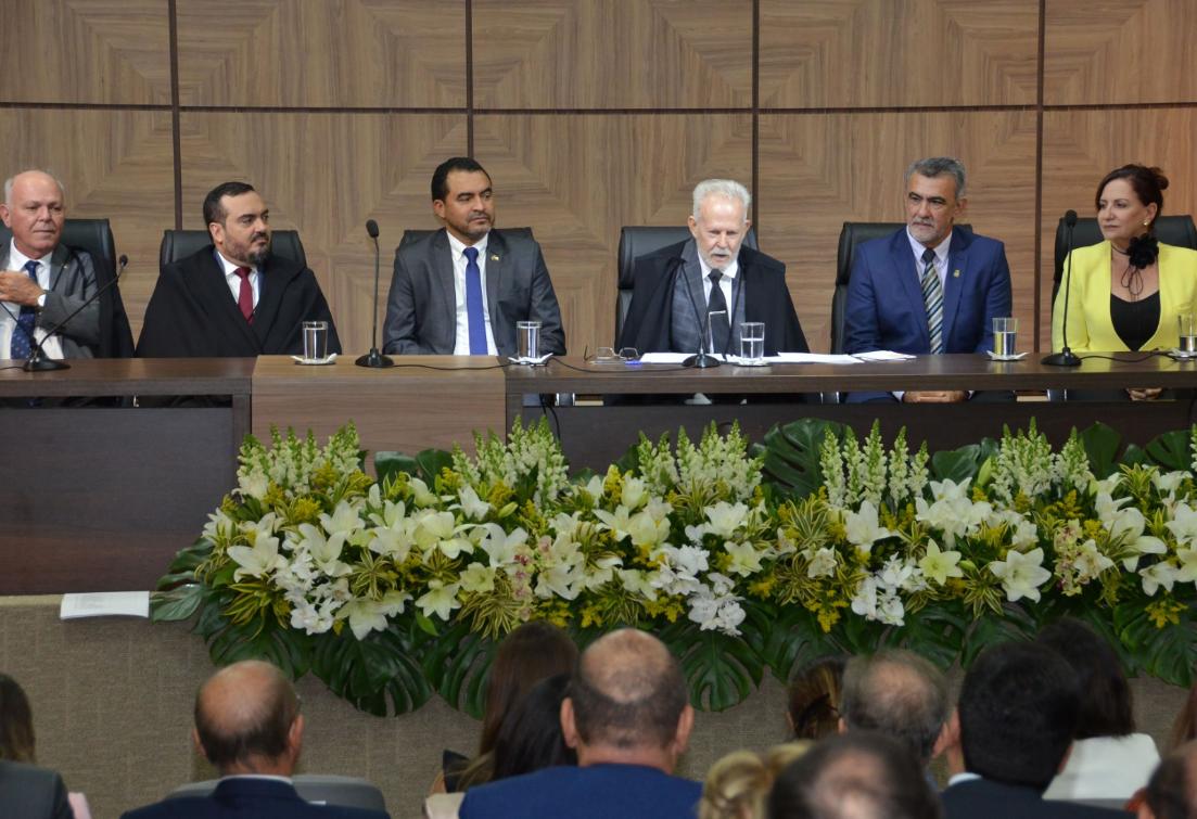 Amélio Cayres representou o Legislativo na solenidade