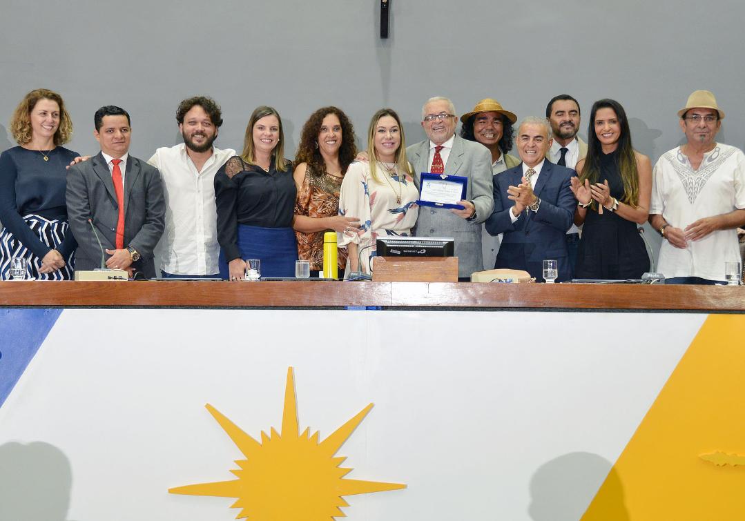 Tião Pinheiro, editor-chefe do Jornal do Tocantins, foi um dos homenageados