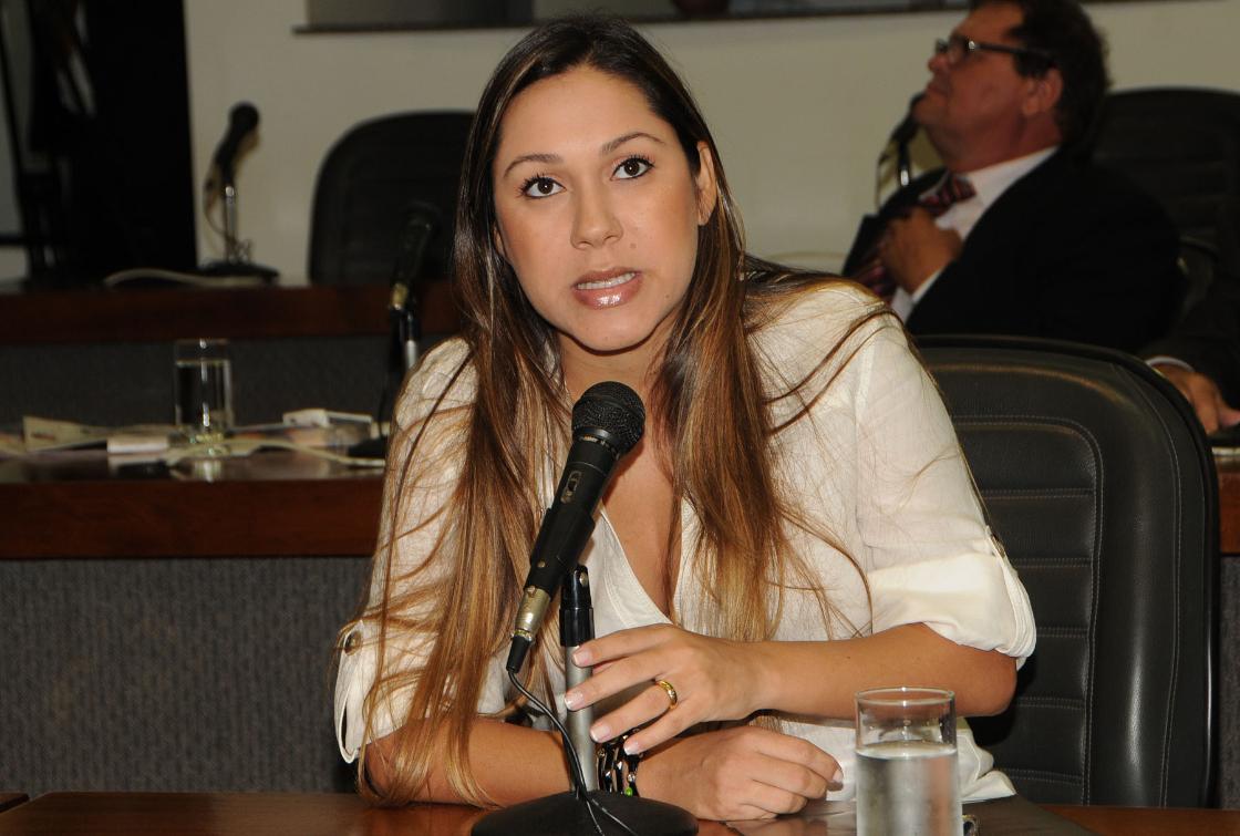 Dep. Luana Ribeiro