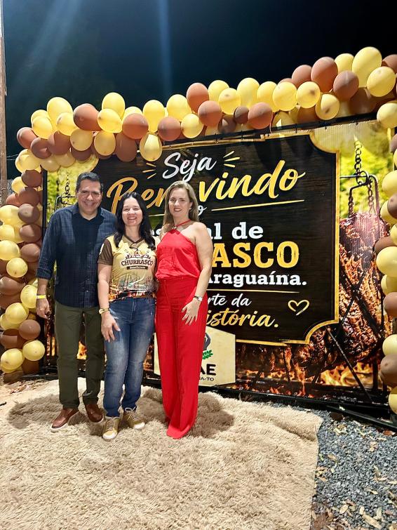 Ao lado da família, o deputado esteve no 1º Festival de Churrasco Beneficente