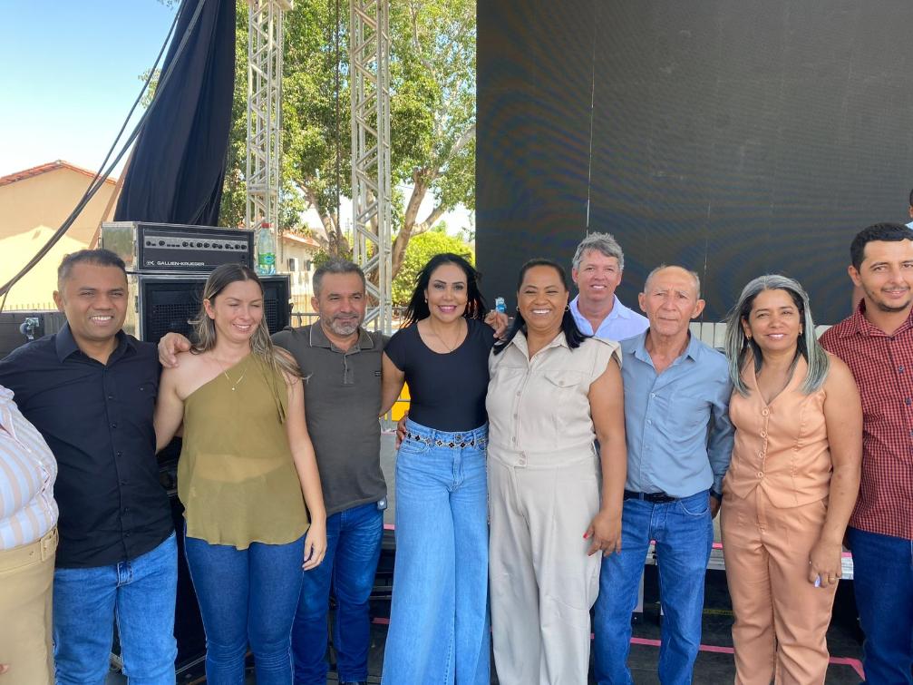 Parlamentar integrou comitiva com prefeita Luciene Araujo e deputado estadual Moisemar Marinho Parlamentar integrou comitiva com prefeita Luciene Araujo e deputado estadual Moisemar Marinho