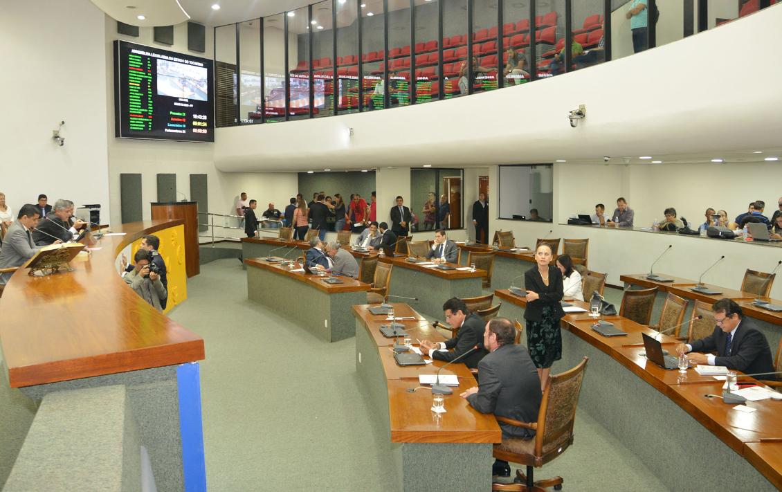 Assunto foi debatido na sessão matutina desta quarta-feira