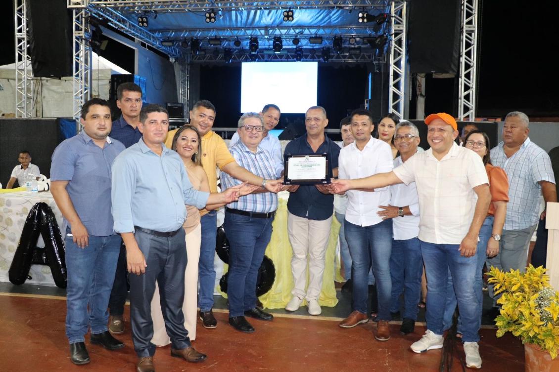 Deputado Jair Farias é Homenageado com Título de Cidadão Angicoense