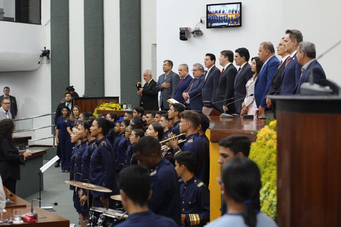 Sessão solene em comemoração ao Dia do Advogado.