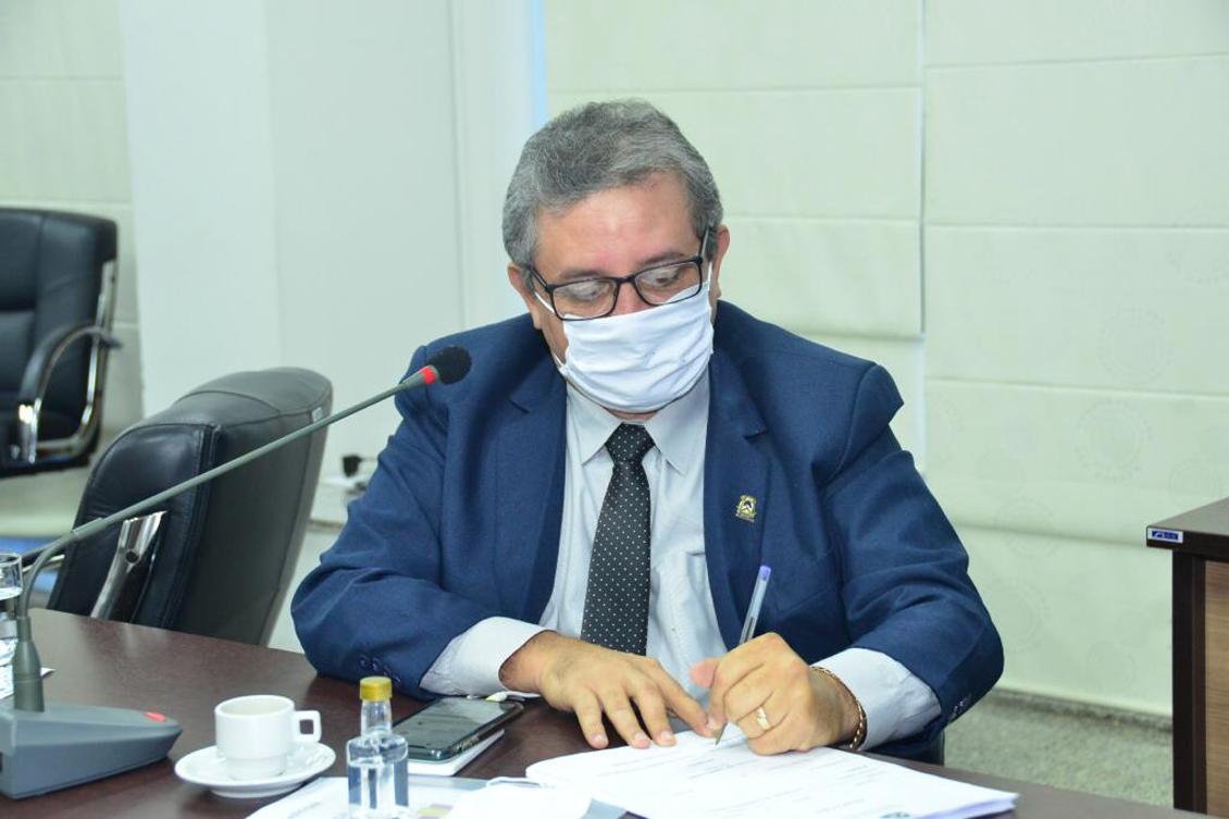Jair Farias apresentou emenda modificativa à MP do Governo