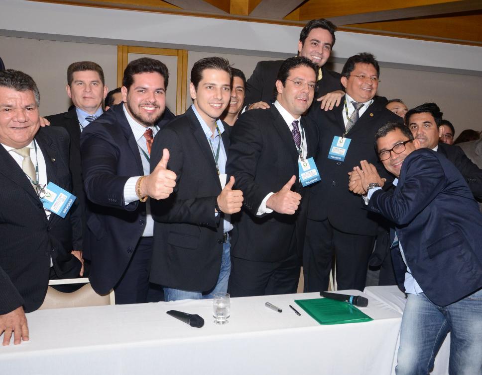 Olyntho Neto é eleito vice-presidente do Parlamento Amazõnico