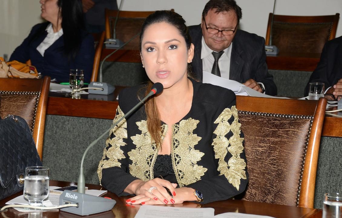 Luana quer oficializar dia do Técnico em Defesa Social Luana quer oficializar dia do Técnico em Defesa Social