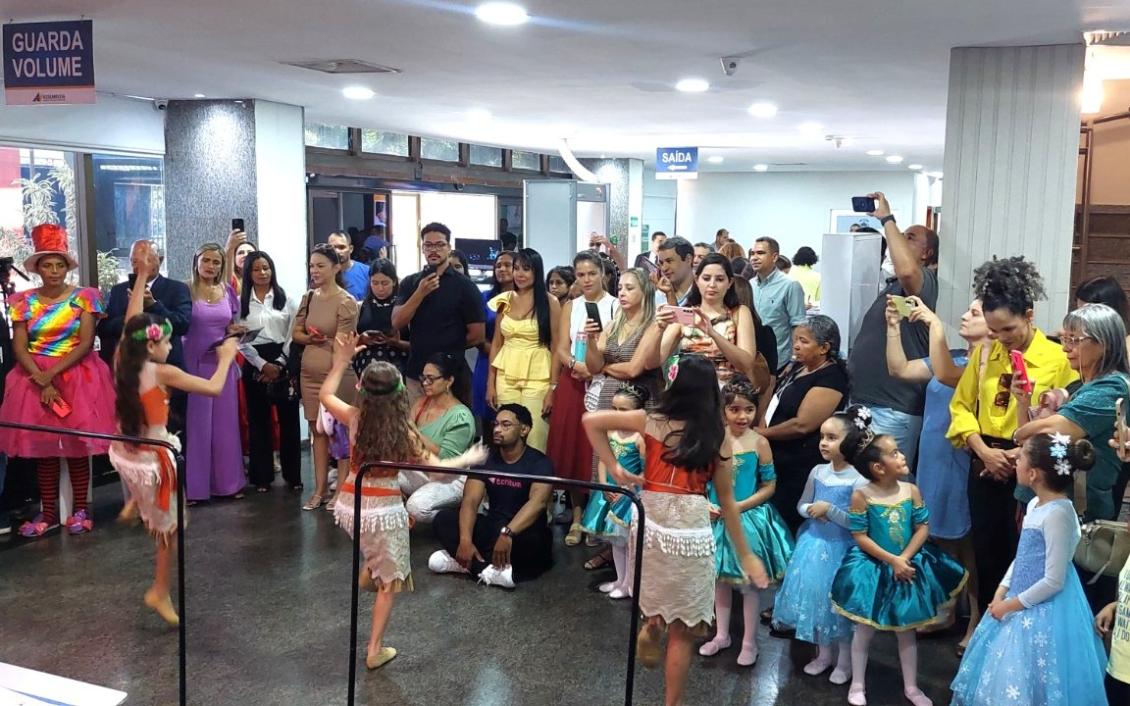 Programação vai destacar habilidades artísticas e culturais dos colaboradores da Casa Programação vai destacar habilidades artísticas e culturais dos colaboradores da Casa
