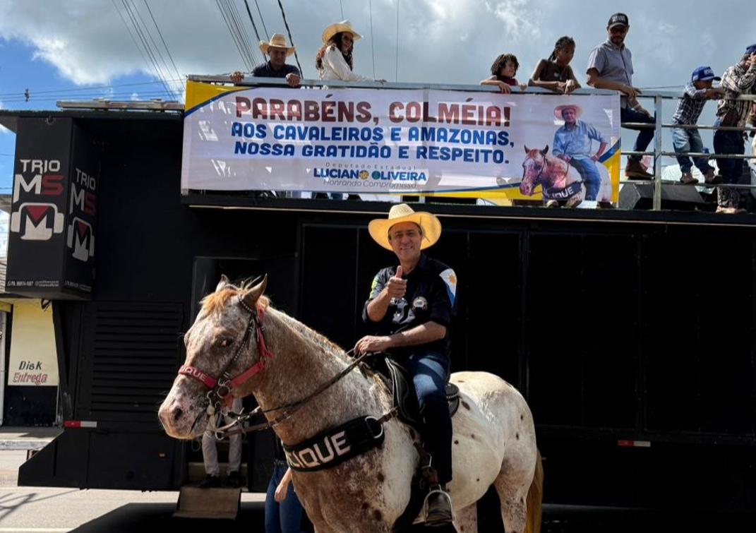 Na Cavalgada de Colméia, Luciano Oliveira destaca força da cultura sertaneja 