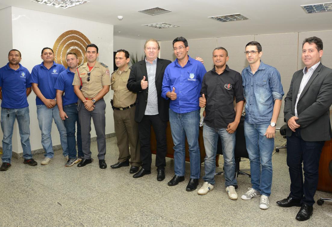 Carlesse se reuniu também com representantes de policiais e bombeiros militares 