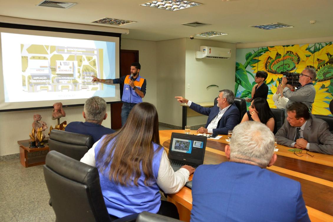 Presidente da Aleto assinou Cooperação Técnica com Ageto nesta quarta, 20, para construção do anexo