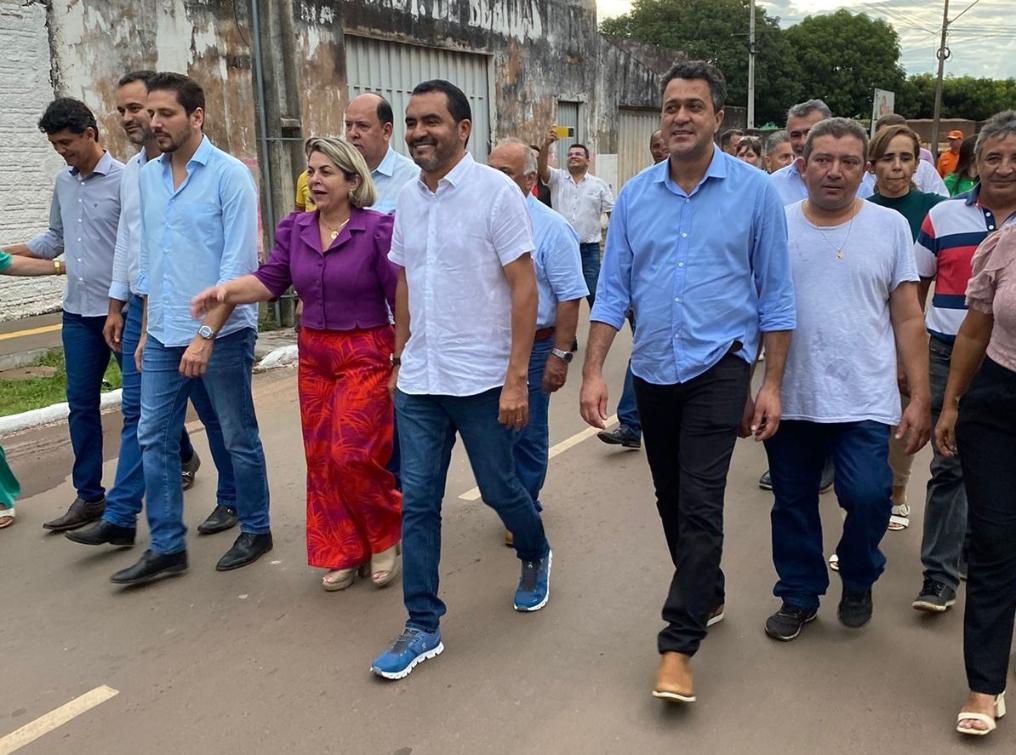 Lucian marcou presença na inauguração de obras e comemoração dos 53 anos de Guaraí 