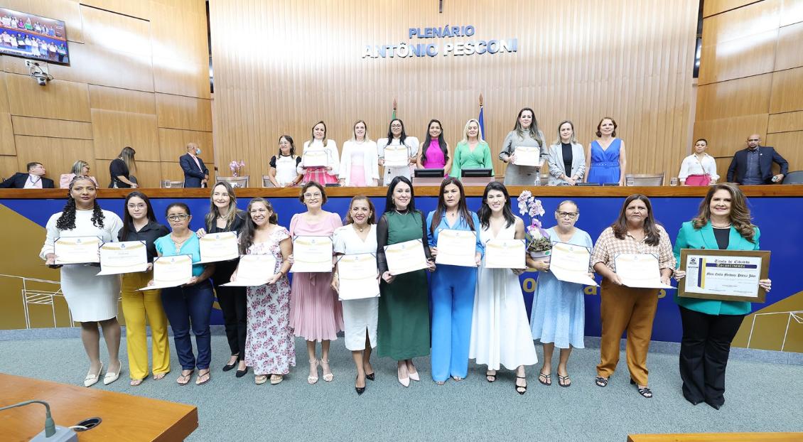 “Diploma Mulher-Cidadã Guilhermina Ribeiro da Silva”, entregues a mulheres de diversas áreas