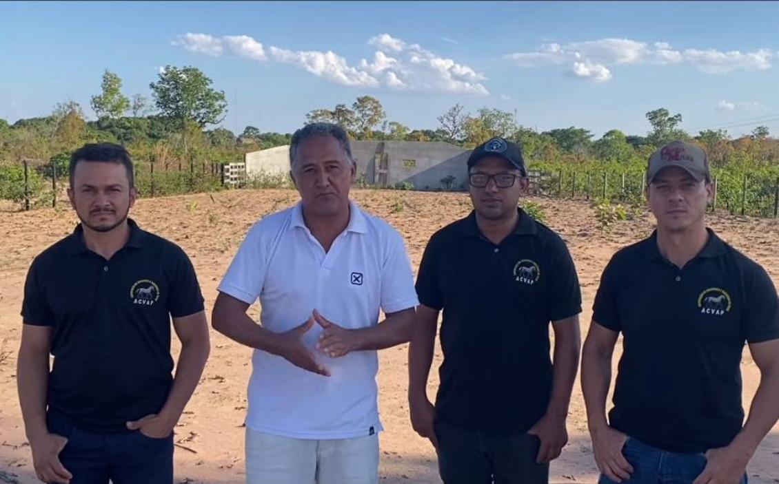 Representantes da  Associação de Criadores e Vaqueiros de Peixe (ACVAP)