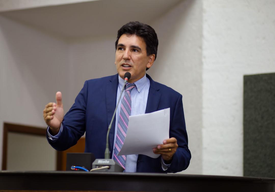 Deputado Professor Júnior Geo