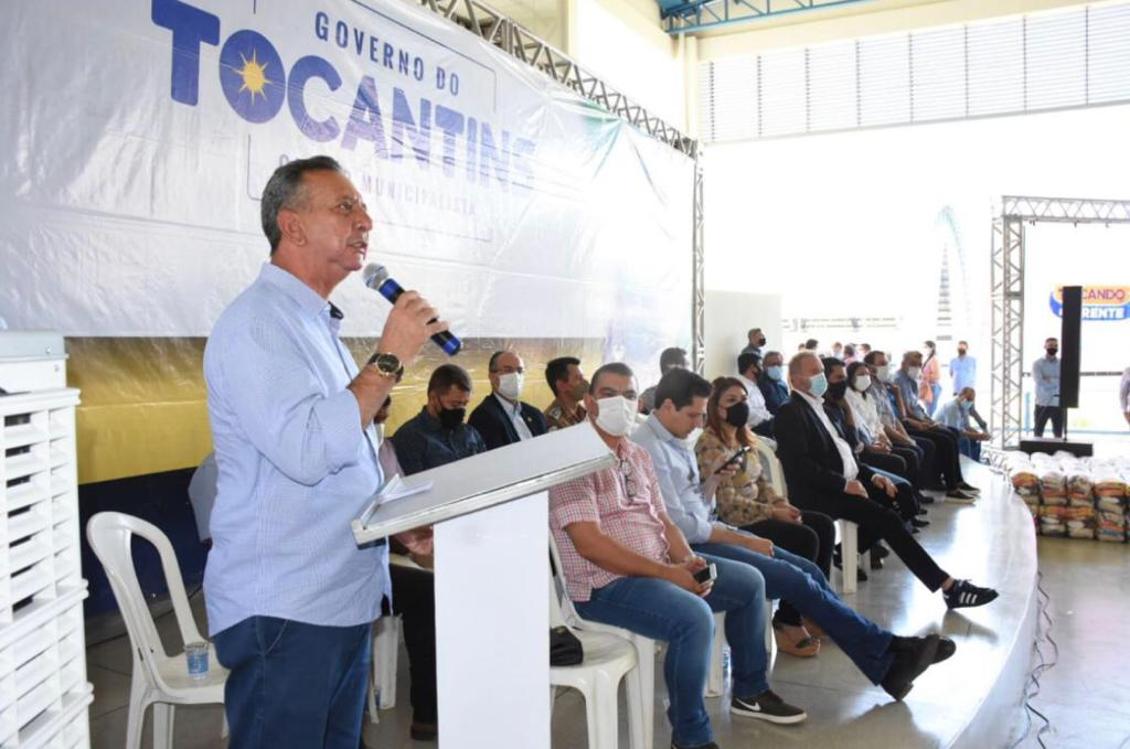 Presidente Antonio Andrade durante discurso no evento