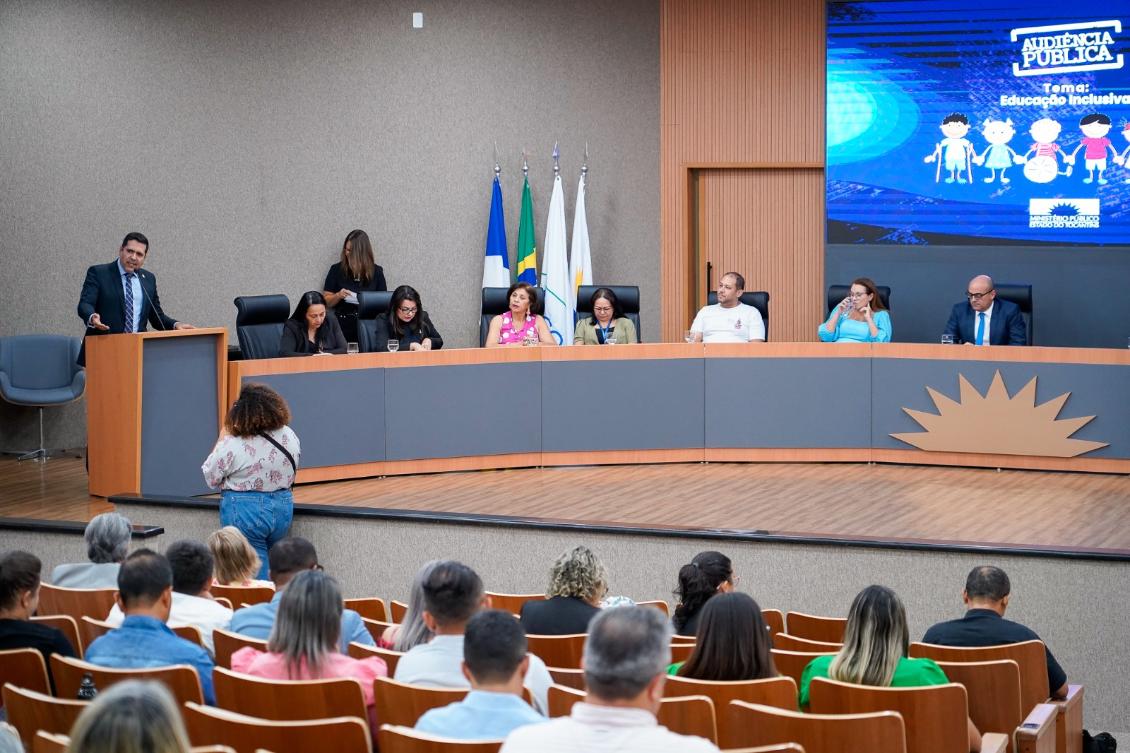 “Na vivência da sala de aula, a gente sabe que a pauta da inclusão é delicada”, afirmou o deputado