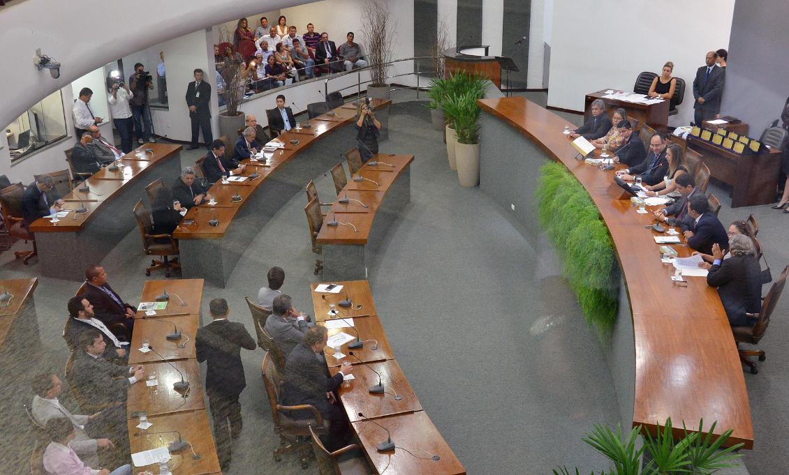 AL realiza sessão solene em homenagem ao dia do jornalista