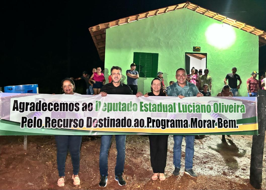 Convidado pelo prefeito Clayton e pela primeira-dama Vanessa, Luciano marcou presença no evento.