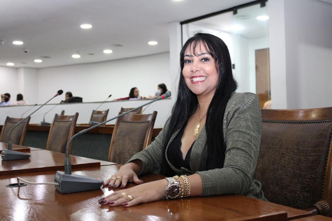 Proposta visa contemplar população idosa que enfrenta dificuldades na aquisição de medicamentos Proposta visa contemplar população idosa que enfrenta dificuldades na aquisição de medicamentos